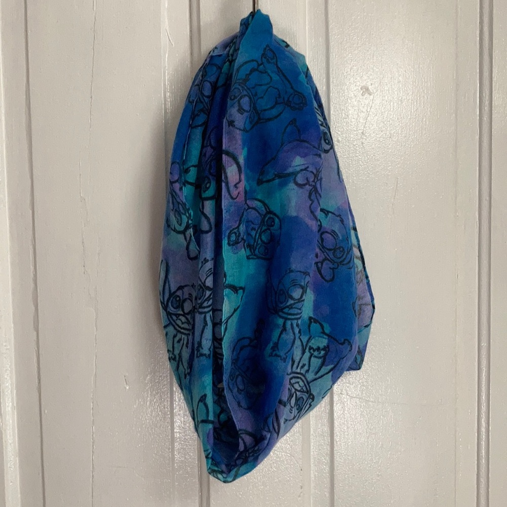 Lilo and Stitch Disney Infinity Scarf